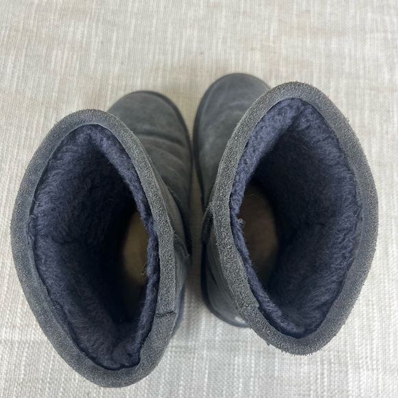 BEARPAW Youth Gray Size US 3 Ankle Suede Wool Blend Lined Slip On Boots - Picture 5 of 8